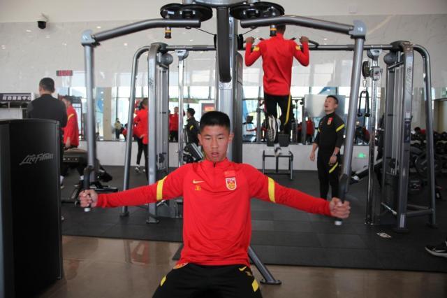 加拿大28开奖网-跳级进国少目标去欧洲 中考生李翔期待亚少赛大考