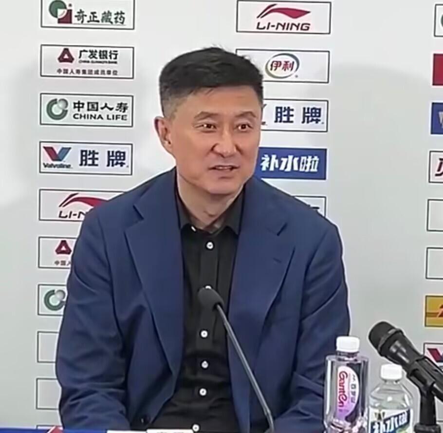开奖号码-杜锋说没什么遗憾！球迷喊下课，广东重金引援，连续两年无缘四强